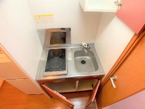 キッチン　設備・仕様は号室により異なる為、現況を優先致します。