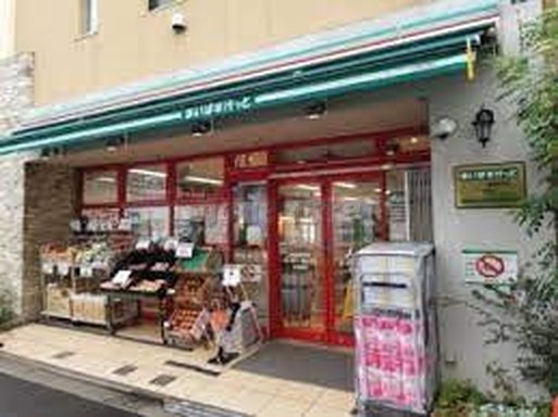 【墨田区緑のマンションのスーパー】