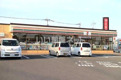 【姶良市西餅田のアパートのコンビニ】