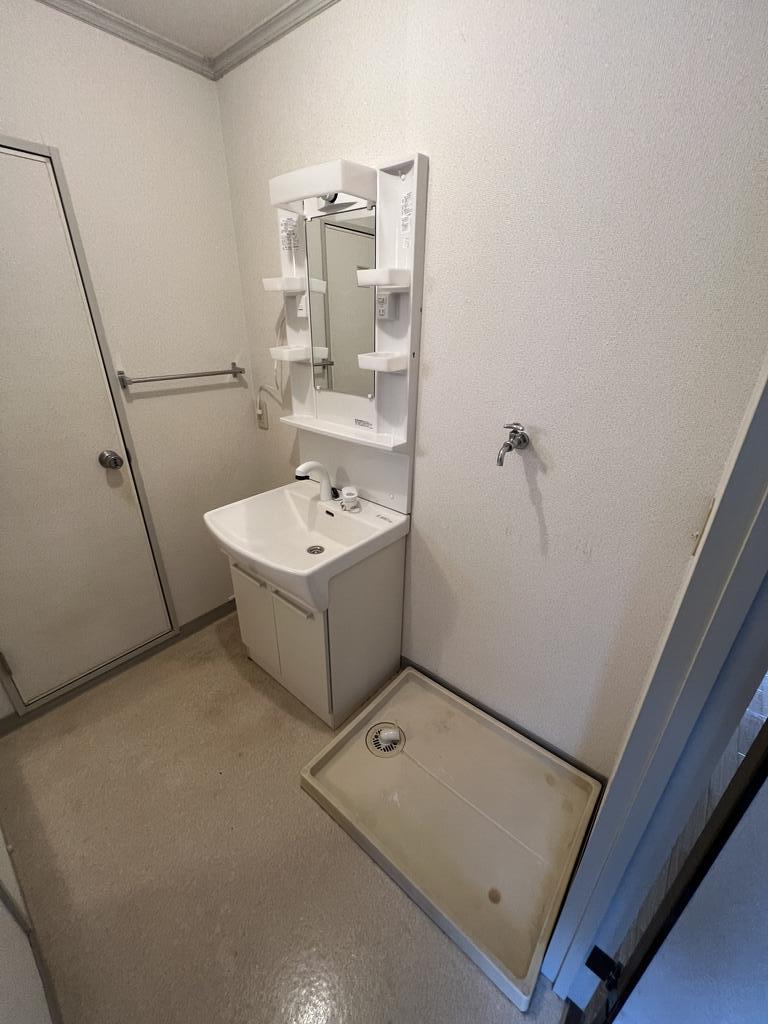 ファミールカサイA棟の内装写真