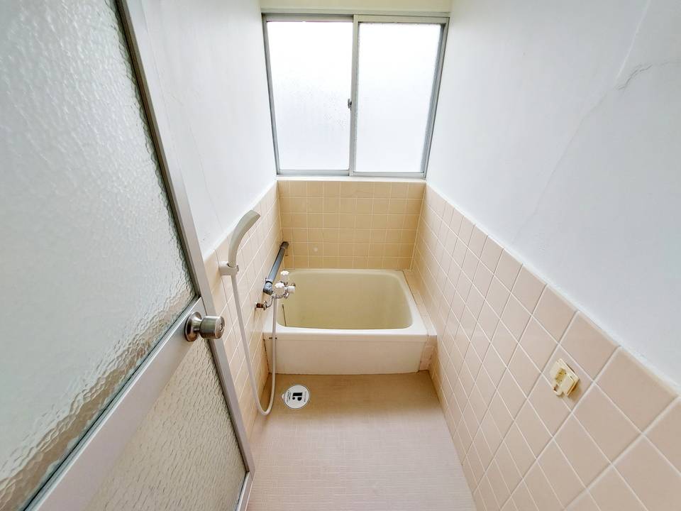 バス・シャワールーム　浴室