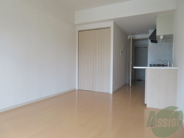 収納　クローゼットがありますので、お洋服や荷物はここへ。