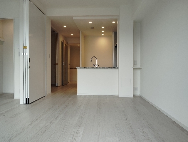 居室・リビング　フローリング