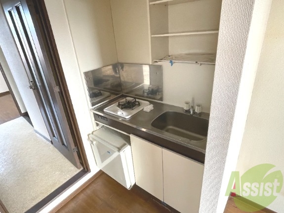 キッチン　キッチンにはガスコンロが設置してありますよ！