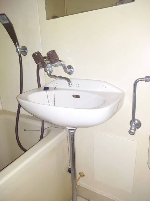 洗面設備　同仕様