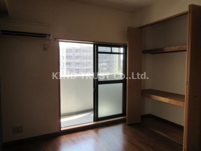 居室・リビング　きれいな洋室です