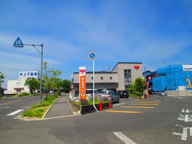郵便局　名張桔梗が丘郵便局（郵便局）まで264m