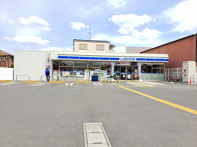 コンビニ　ローソン様（コンビニ）まで100m