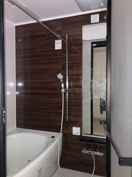 バス・シャワールーム