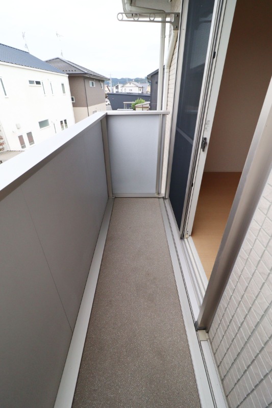 バルコニー　図面と現状に相違がある場合には現状を優先