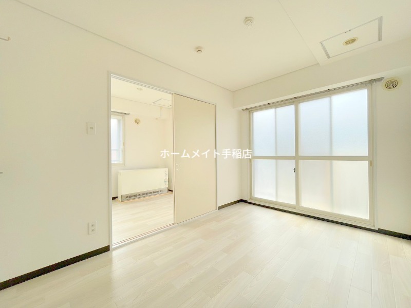 居室・リビング　明るいリビング♪