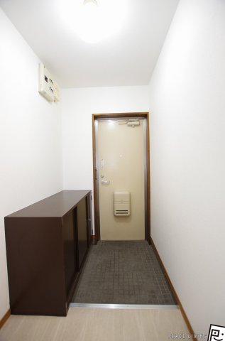 玄関　ピース・レーヴ