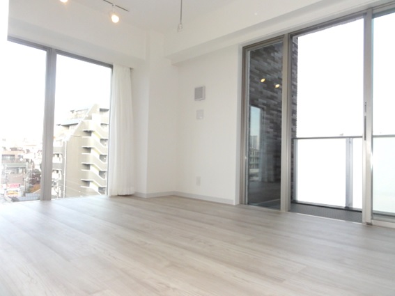 その他　ダウンライト付き