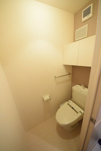 トイレ　同施工会社参考写真