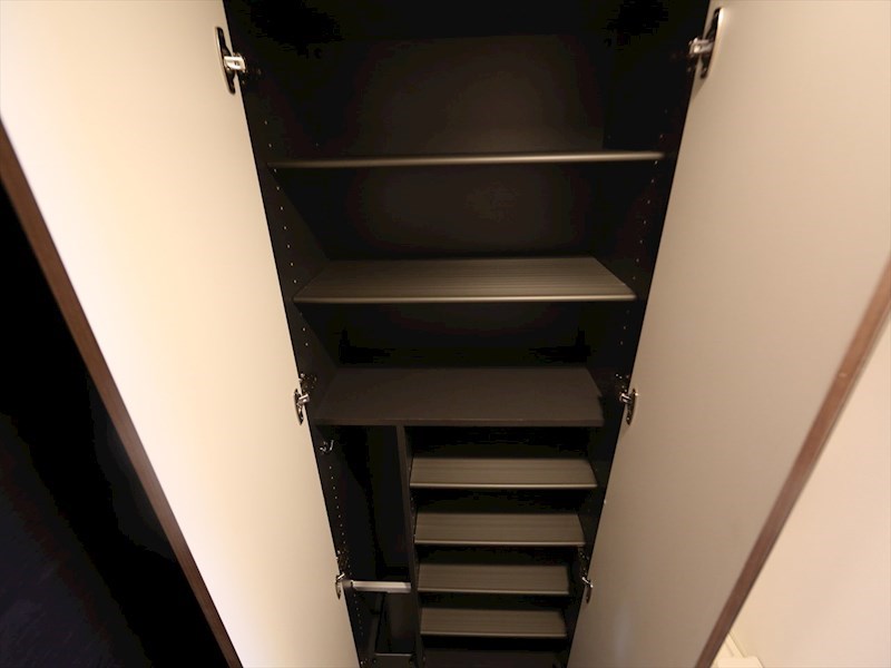 収納　玄関　シューズボックス付（収納充実してます）