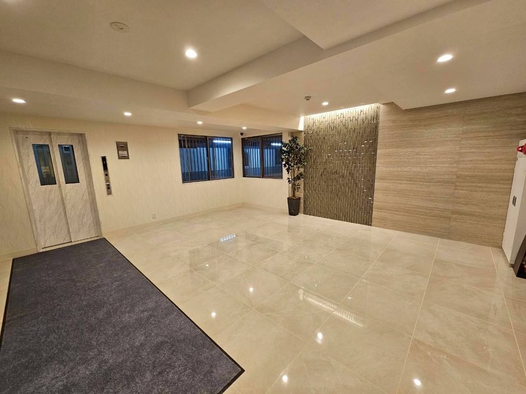 ロビー　エントランス