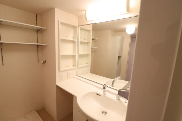 洗面設備　洗髪洗面化粧台　２０１