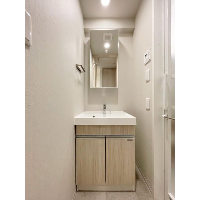 洗面設備　忙しい朝には欠かせない洗面所です