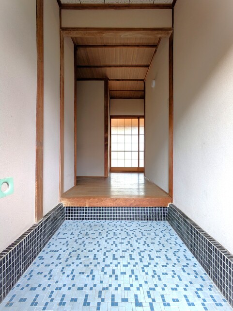 玄関