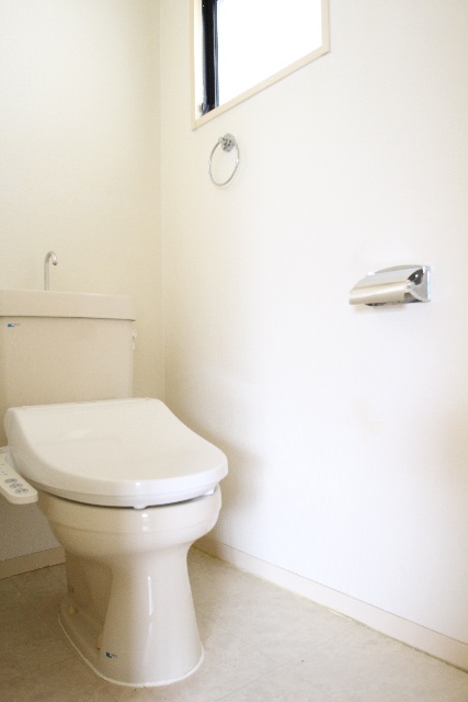トイレ　別室の参考写真です。※現況優先