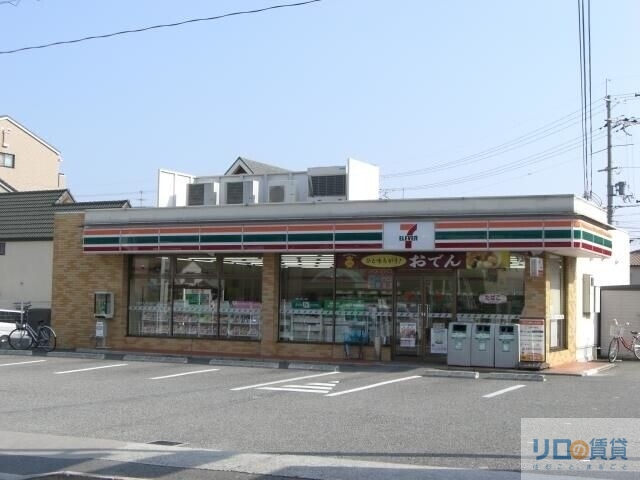 コンビニ　セブンイレブン伊丹荒牧7丁目店（コンビニ）まで220m