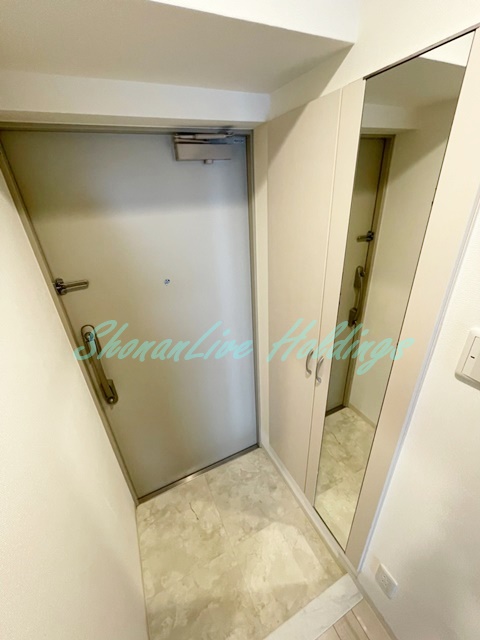 玄関　お履き物が多い方にもおすすめ♪