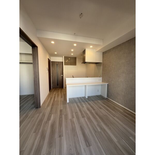 居室・リビング　画像と現状が異なる場合は現状優先となります。