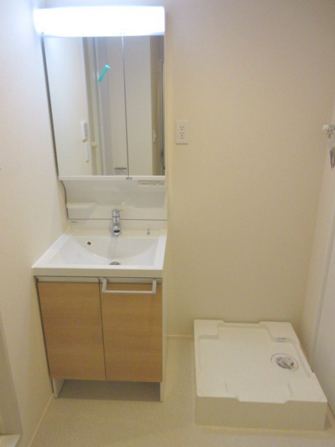 洗面設備　★洗髪洗面化粧台★洗濯機置き場★