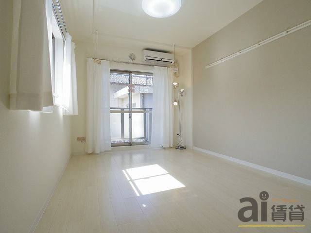 居室・リビング　※別号室写真