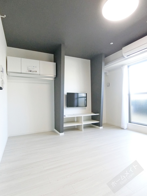 居室・リビング　全室照明付きです♪