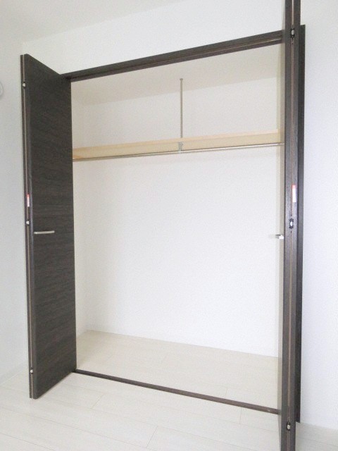 収納　ウォークインクローゼットです☆