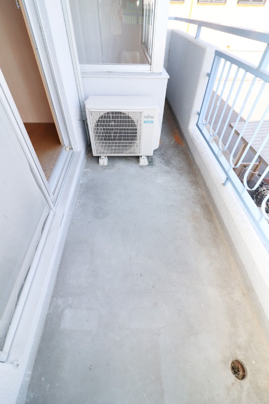 バルコニー　図面と現状に相違がある場合には現状を優先