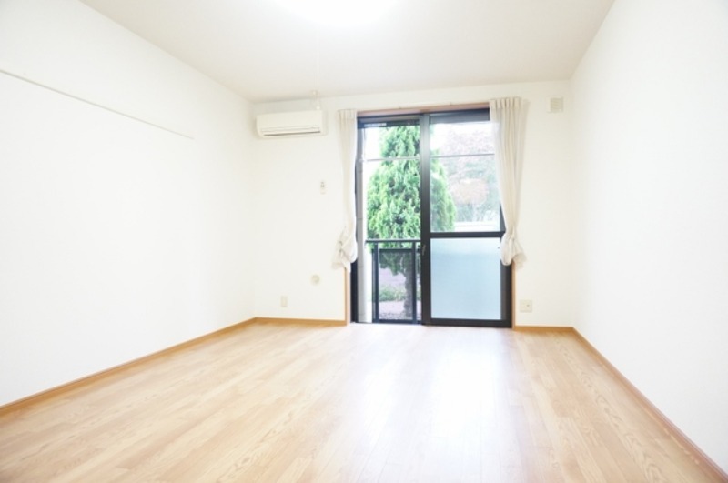 居室・リビング　図面と現状に相違がある場合には現状を優先