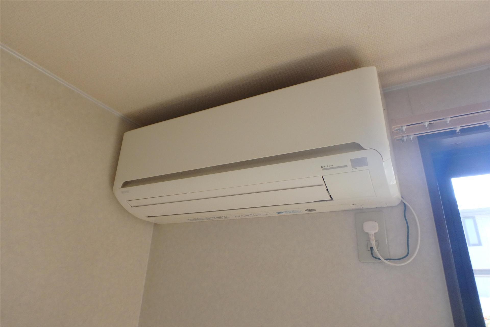 その他設備　夏冬快適☆エアコン付き