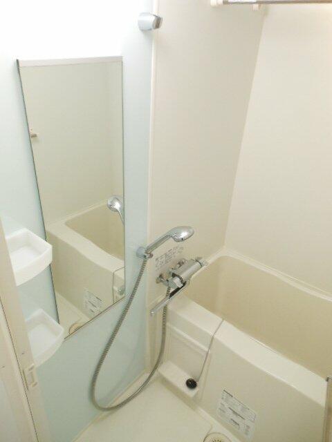 バス・シャワールーム　浴室乾燥機付きバス