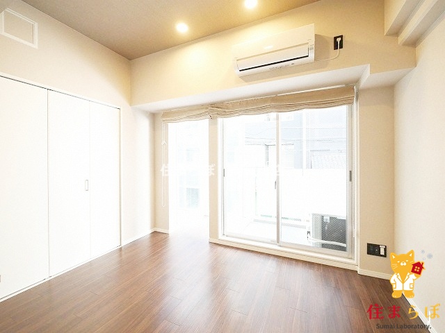 居室・リビング　「“合う暮らし”を、LINEで一緒に描こう。」