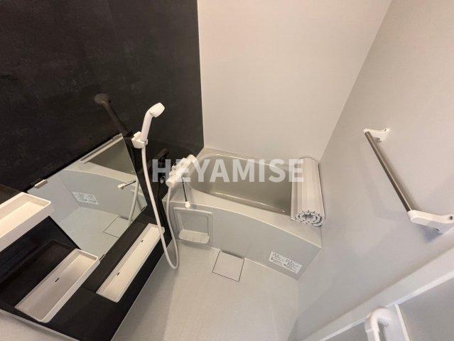 バス・シャワールーム　※室内画像は別号室のもの