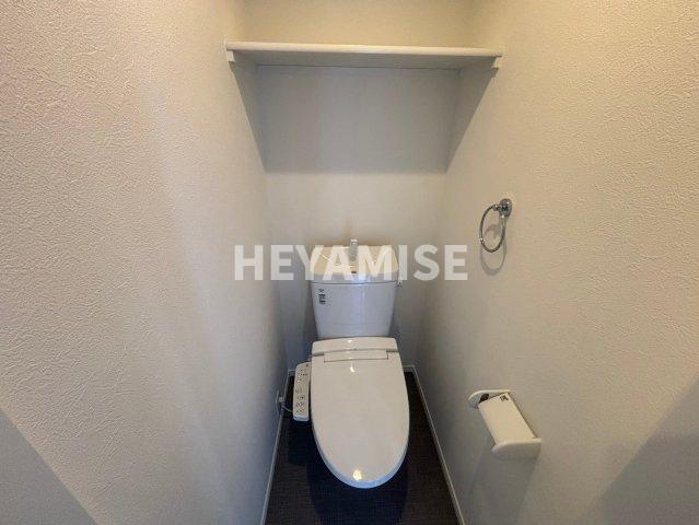 トイレ　※室内画像は別号室のもの