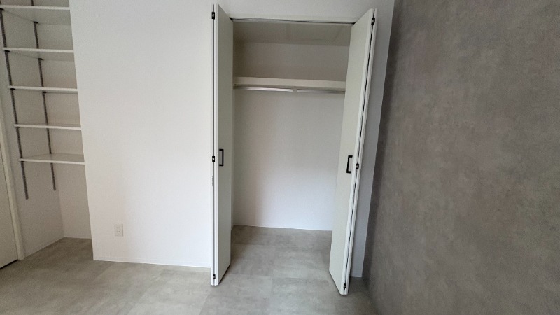 収納　クローゼット