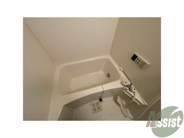 バス・シャワールーム　綺麗なお風呂で一日の疲れを吹き飛ばしましょう！