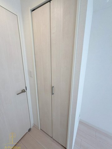 玄関　ソルテラスOSAKA緑橋クレアスト