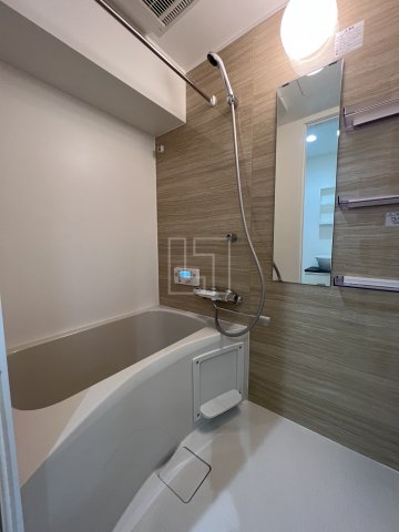 バス・シャワールーム　BLUE西長堀（ブルー西長堀）　バスルーム