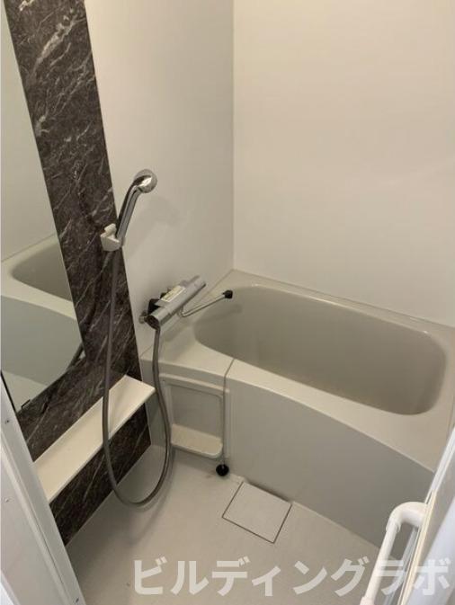 バス・シャワールーム　現況を優先いたします。