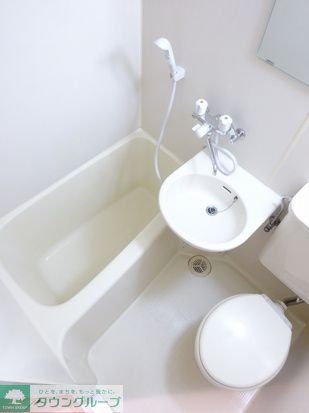 バス・シャワールーム　洗面