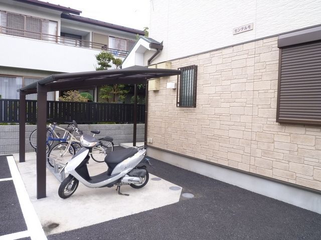 駐車場　★各所にスペースあり★