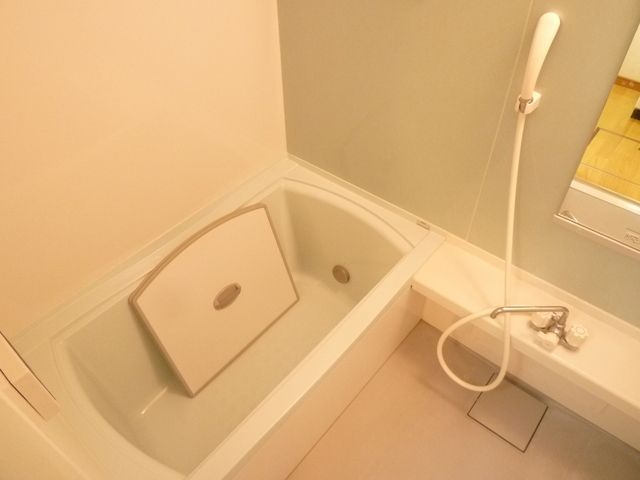 バス・シャワールーム　★ゆったりおふろ★