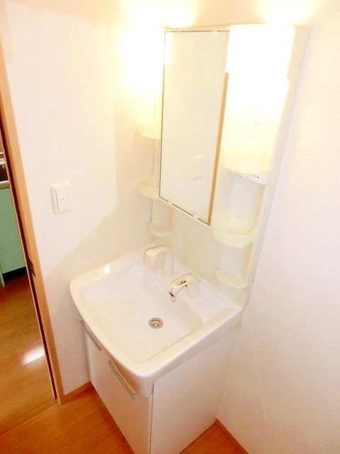 洗面設備　独立洗面台