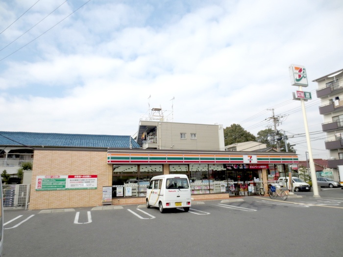 コンビニ　セブンイレブン　守口寺方元町店（コンビニ）まで52m