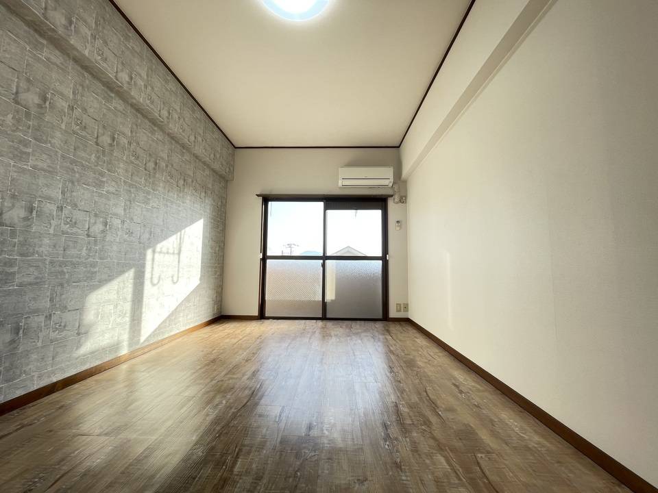 居室・リビング　リビング