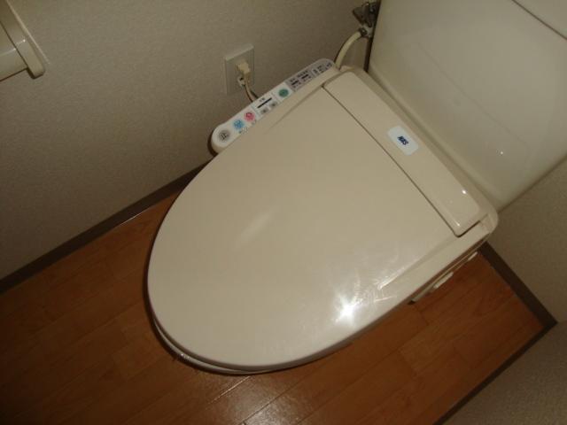 トイレ　シャワー付トイレ